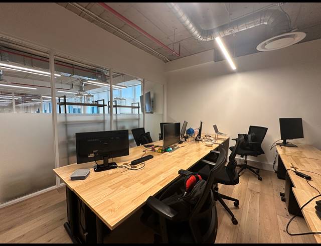 24M² OFFICE TO LET IN SANDTON CENTRAL